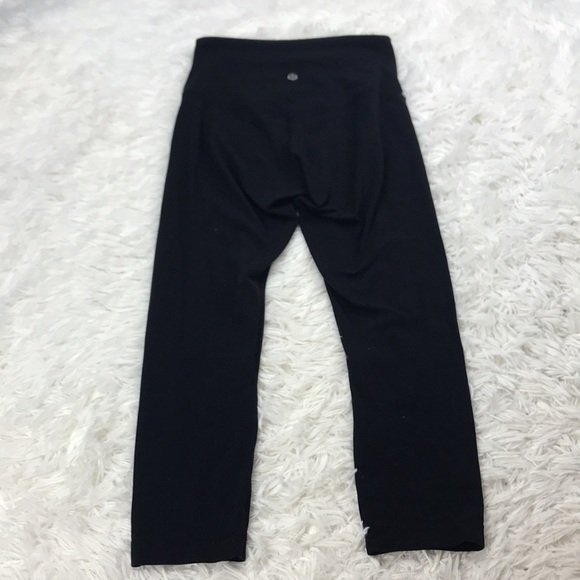 Lululemon Align Crop *21" Black - Picture 6 of 8